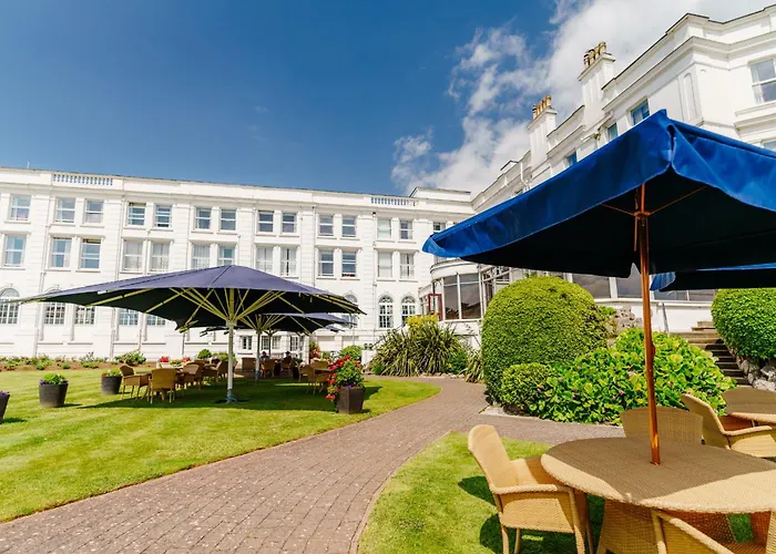 Hotel with view: The Palace Hotel