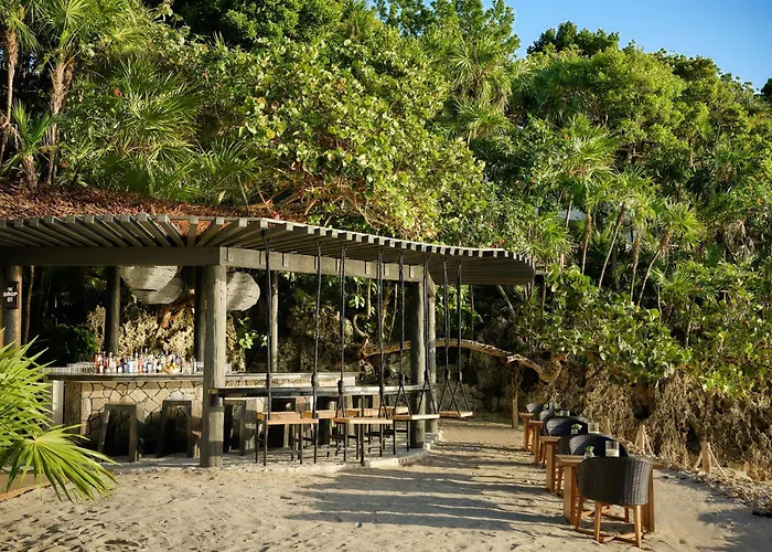 Airport Hotel: Kimpton - Grand Roatan Resort And Spa
