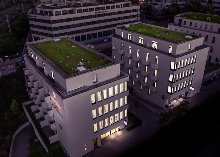 Hotel met tennis: Sevendays Hotel Boardinghouse