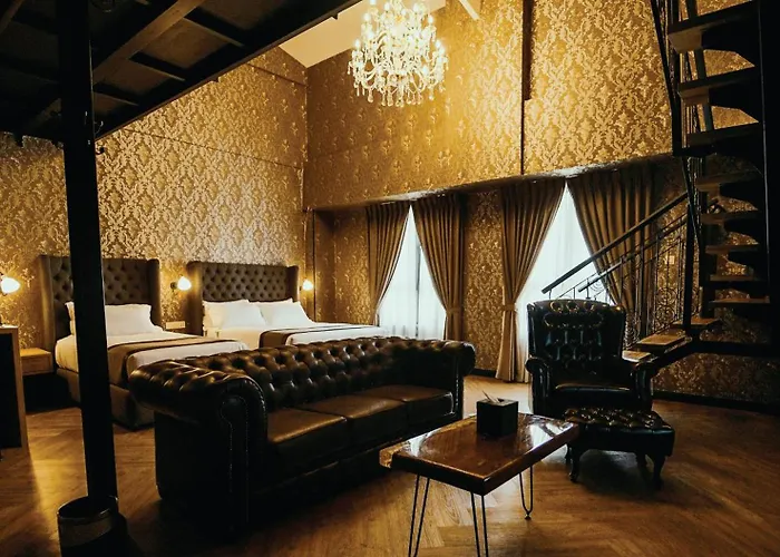 Cheap hotel: 1969 Business Suites Bandar Botani, Ipoh