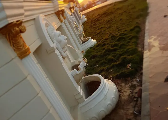 Boutique hotel only: Royal Palace Hotel