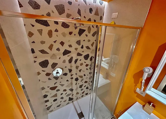 Albergo centrale: Farini Suites Wi-Fi