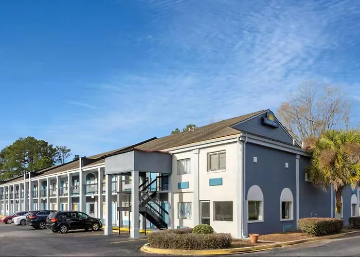 Motel: Days Inn By Wyndham Columbia