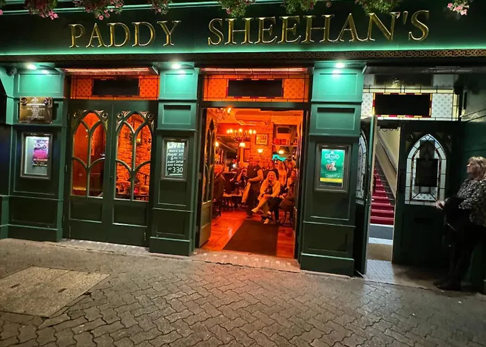 B&B: The Killarney Grand