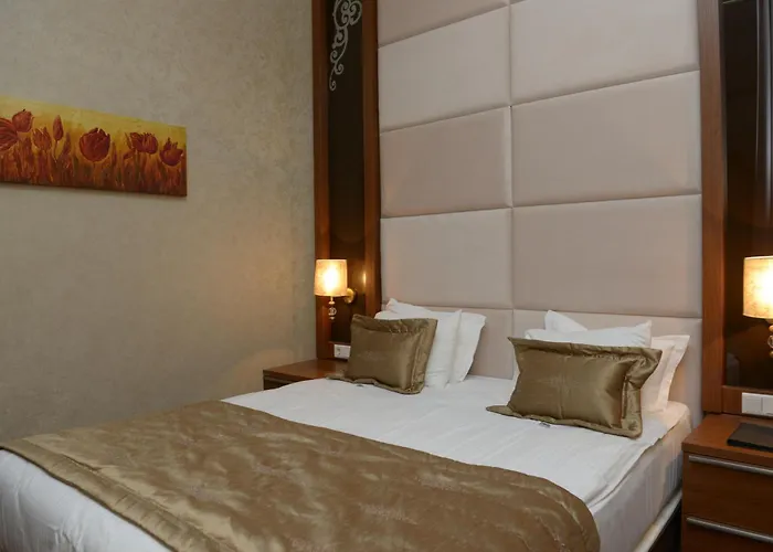 4 star hotel: Grand Hotel Downtown