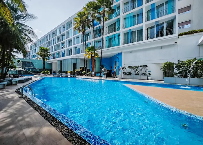 Baraquda Heeton Pattaya By Compass Hospitality