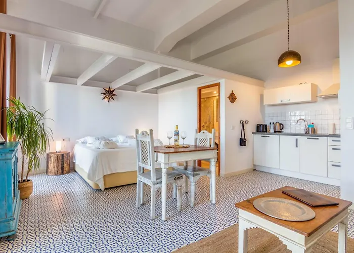 Beach hotel: Apartamentos La Residencia Tarifa