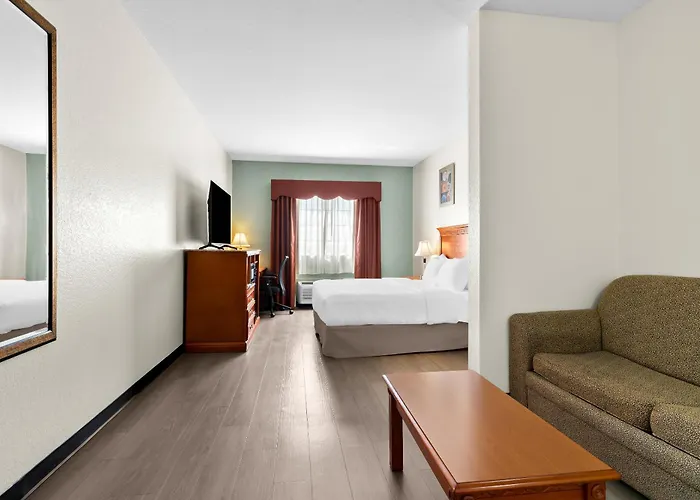 Quality Inn & Suites On Hwy 69