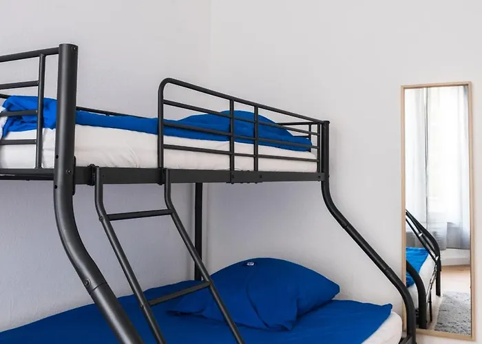 Hostel Maru Living C9