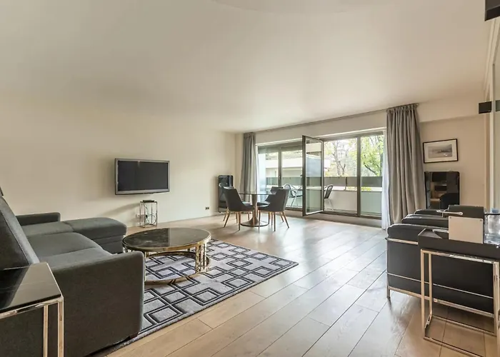 Appartement: Foch triomphe