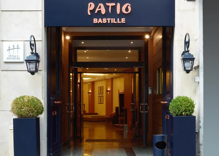 Hôtel avec vue: Le Patio Bastille