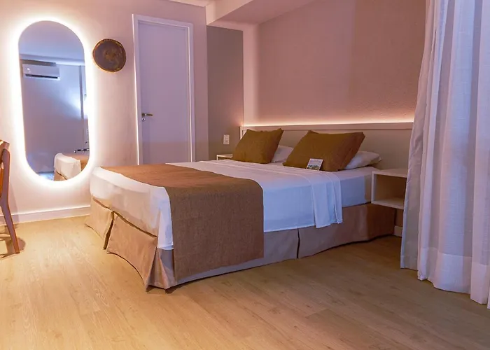3 sterren hotel: Littoral Express