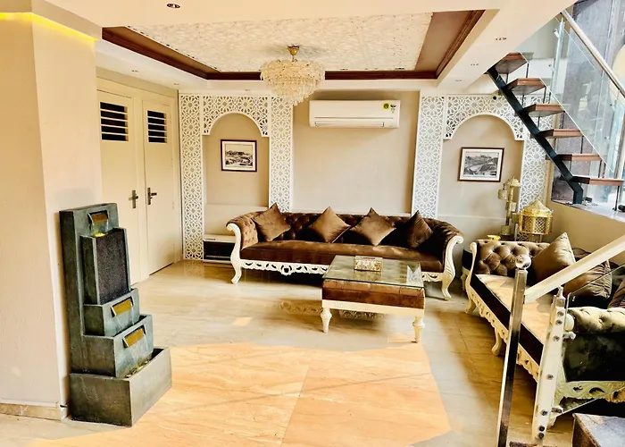 3-Sterne-Hotel: Hotel Aiwan-E-Shahi