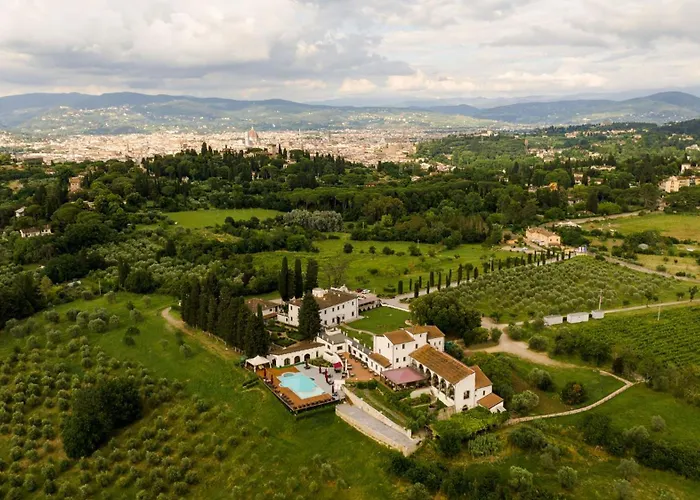 Hotel Jacuzzi Privatif Villa Tolomei & Resort