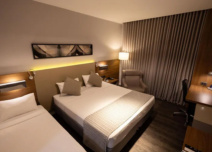 Jl Hotel By Bourbon
