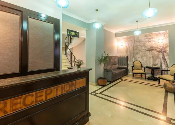 4 Sterne Hotels Raymond Old City
