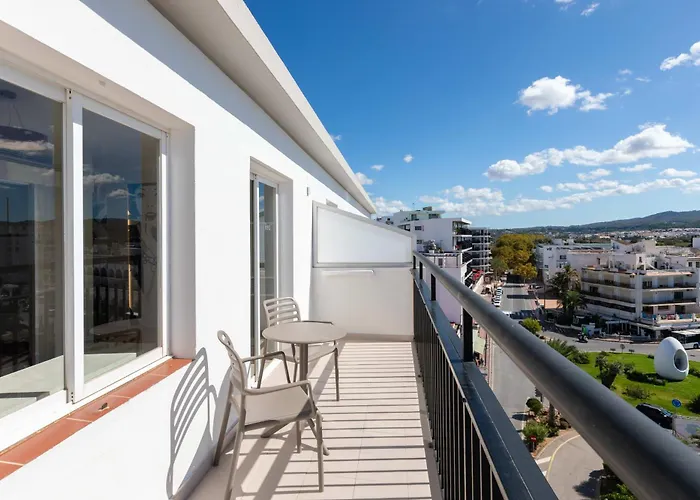 Hotel cerca del colegio: The Red Hotel - Adults Only