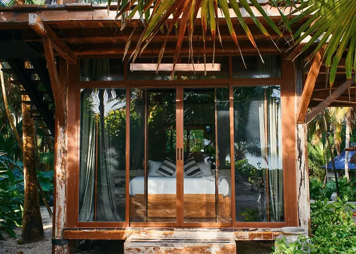  Libelula Tulum Beachfront