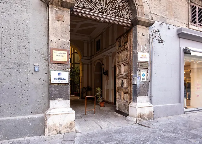 Palazzo Genuardi - charming rooms -