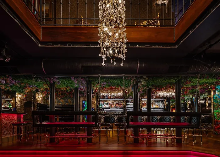 Haustierfreundliches Hotel: Hotel U Zlateho Stromu Prague By Bhg