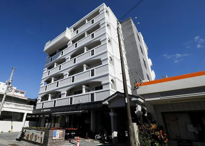 Hotel 385