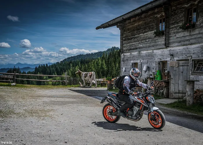 Hotel-Restaurant Bike&Snow Lederer