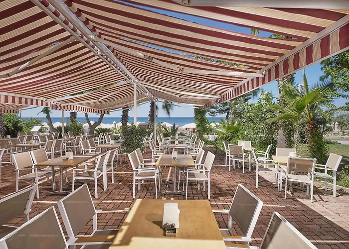 Resort: Seaden Corolla Hotel