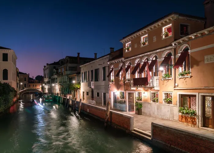 Jacuzzi hotel: Excess Venice Boutique Hotel & Private Spa - Adults Only