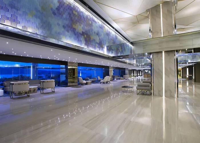 Resort: Le Meridien Kota Kinabalu