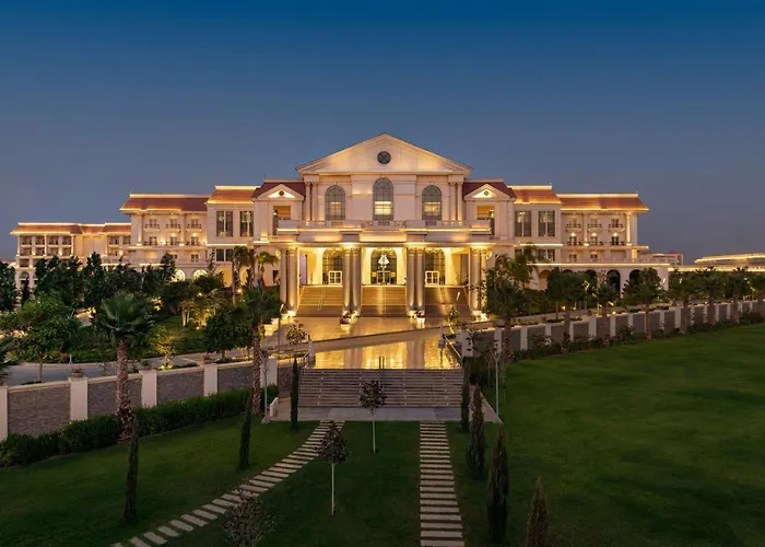 Luxury hotel only: The St. Regis New Capital Cairo
