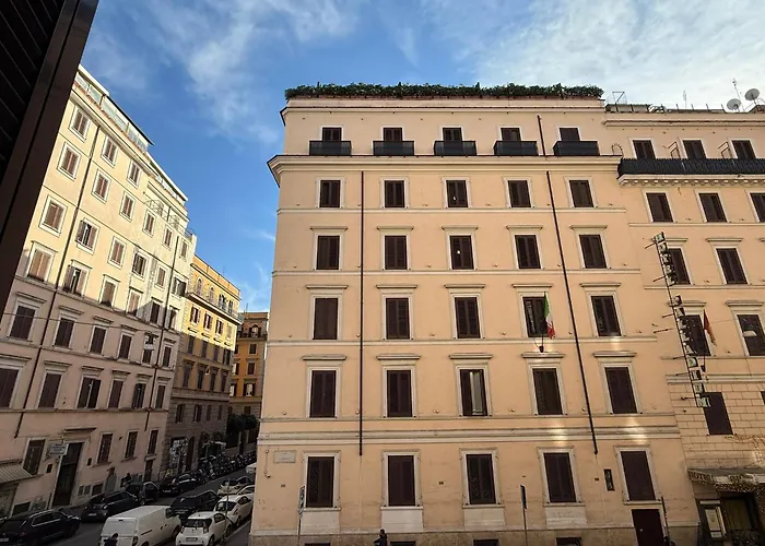 Lumi Hotel
