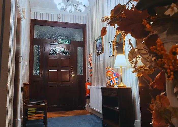 Helen'S Hotel Near Wembley