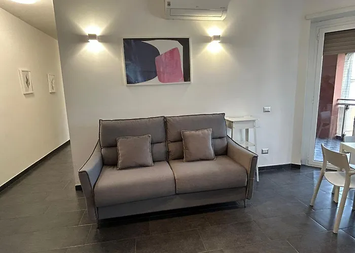 Nomentana White Apartments