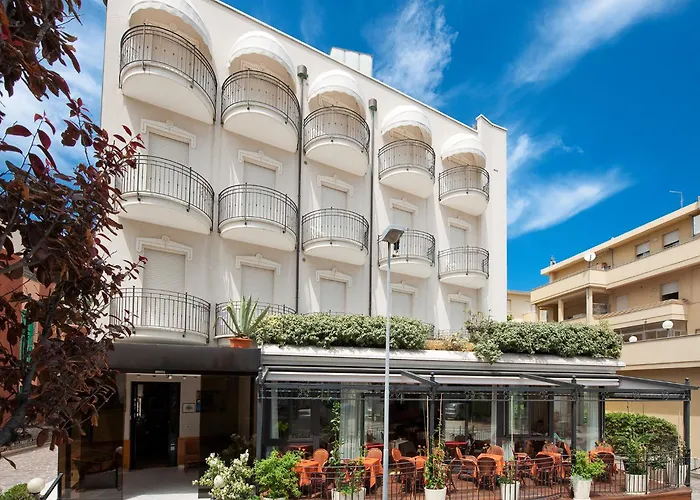 Hôtel 3 étoiles: Hotel Gabriella