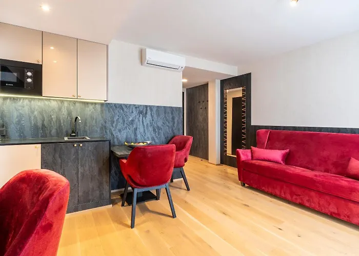 PLAZA Residence