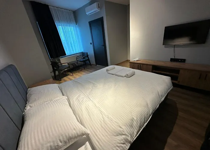 Hotel: Lucca Suites Hotel