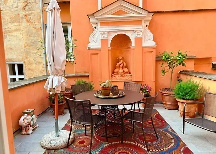 Hôtel 5 étoiles: Umiltà 36