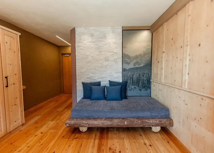 Hotel mit Aussicht: Bike & Ski Hotel Diana Karersee