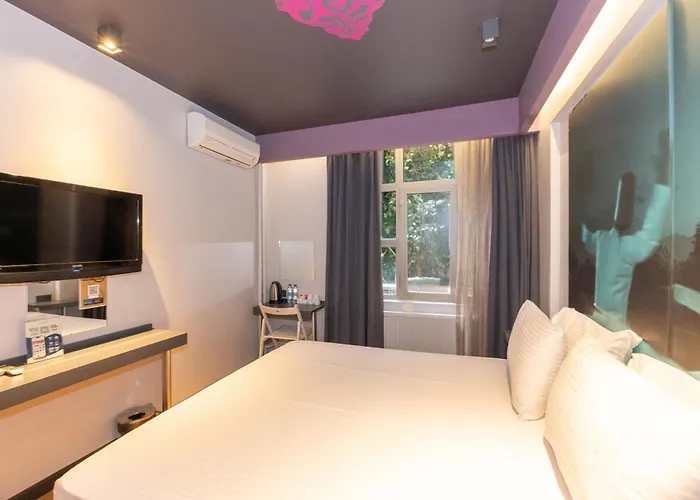 Tulip City Hotel & Spa