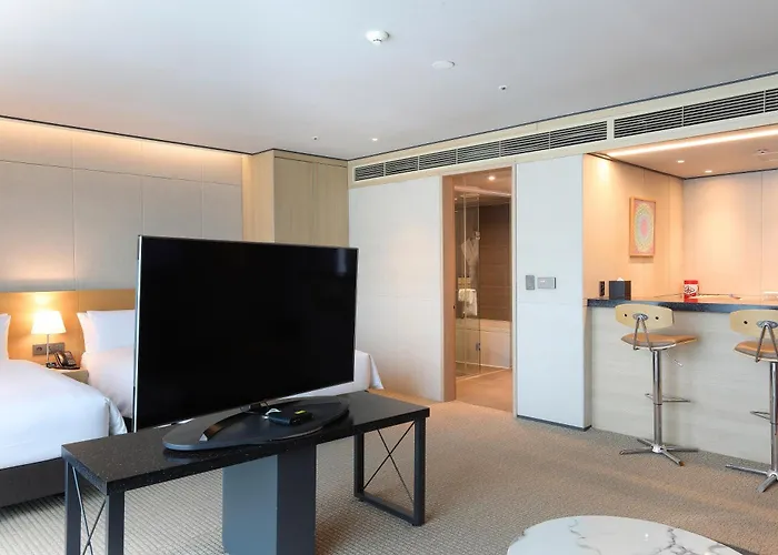 Orakai Cheonggyesan Hotel, BW Premier Collection