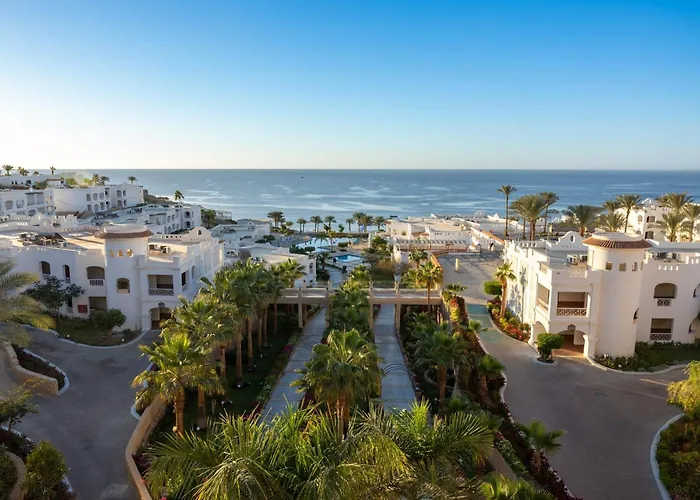 Hotels With Four Stars Continental Plaza Beach Resort