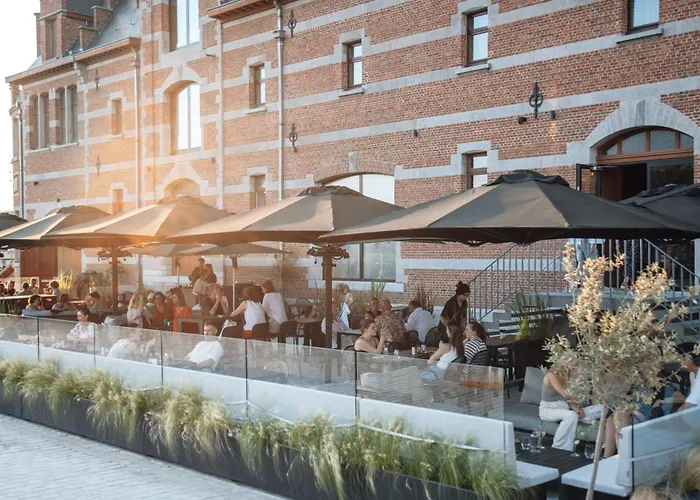 Pet Friendly hotel: Van Der Valk Hotel Mechelen