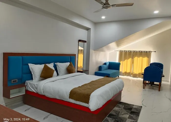 In Luxury hotels Moments Resort