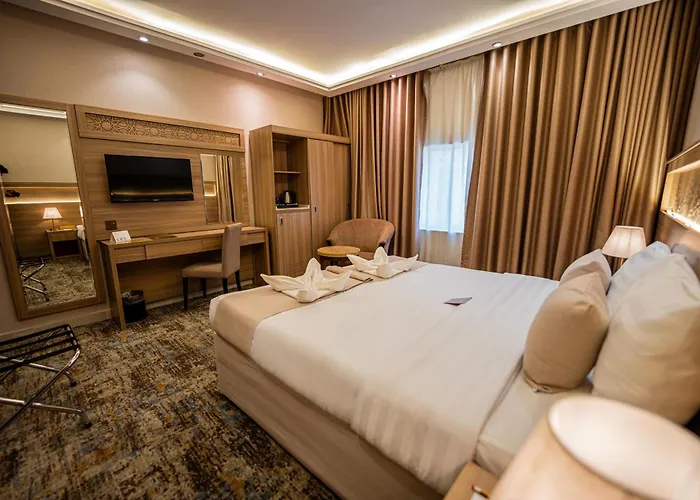 Snood Al Azama Hotel