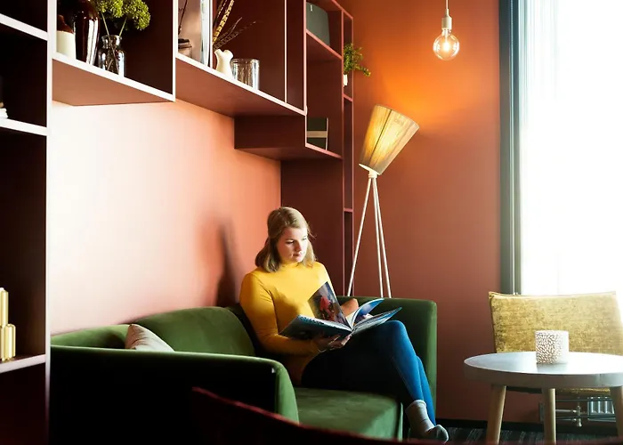 Cheap hotel: Svalbard Hotell | The Vault