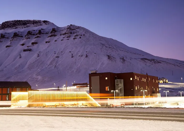 Cheap hotel: Svalbard Hotell | The Vault