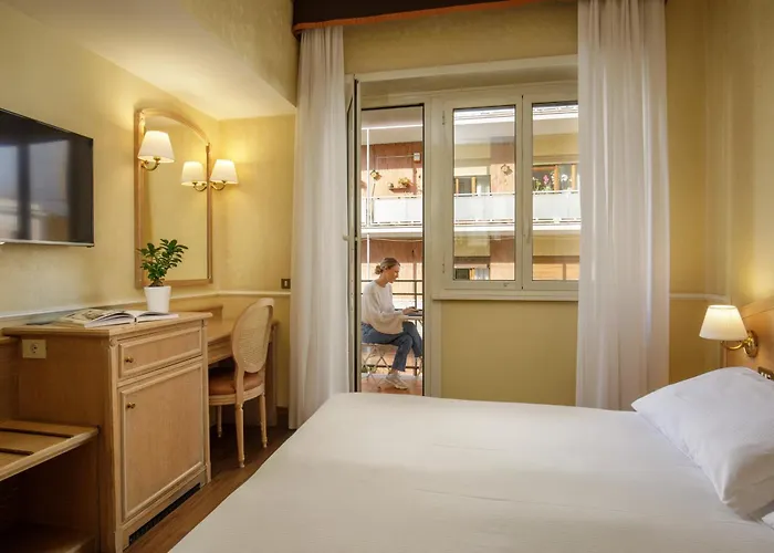 Hotel céntrico: Hotel Santa Costanza By Omnia Hotels