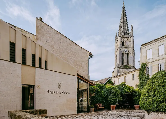 Hôtel accueillant les animaux: Logis de la Cadène