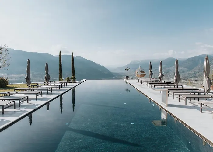 Hotel Jacuzzi: La Vista Panoramic Hideaway - Adults Only