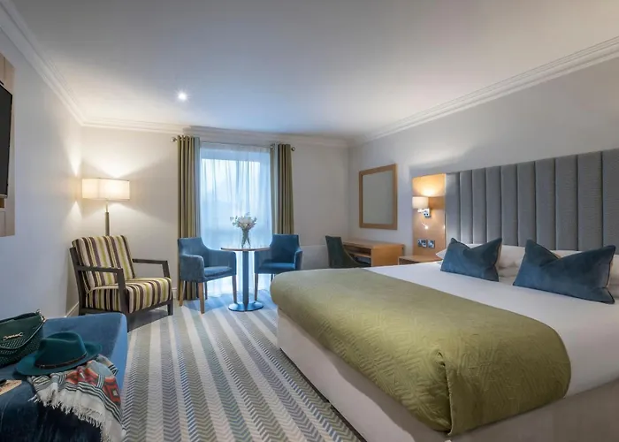 Hotels With Four Stars Killarney Heights